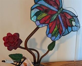 STAINED GLASS BUTTERFLY