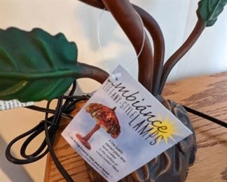 AMBIANCE STAINED GLASS LAMPS