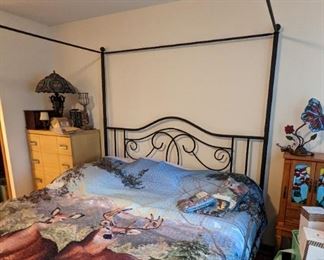 KING WROUGD IRON KING BED & MATTRESS