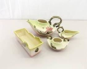 1950's Hull Pottery Tea Set w/Matching Planter Centerpiece