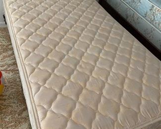 twin mattress and box spring