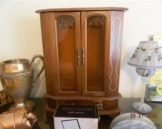 jewelry case