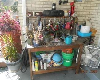 outdoor work bench