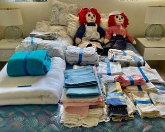 Queen sheets, blankets, comforter, table cloth and linens