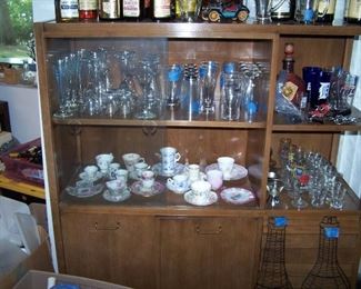 MID-CENTURY CHINA CABINET, CUPS & SAUCERS & MORE