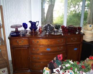 MAHOGANY BUFFET & COLORED GLASSWARE