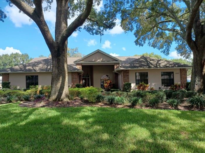 Mary's Estate Sale in Lutz starts on 9/23/2022