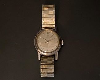 Vintage men’s Omega watch ........To register and to place bids simply go to www.capitolsalesservices.hibid.com