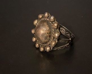 Vintage Mexican or Native American Ring........To register and to place bids simply go to www.capitolsalesservices.hibid.com