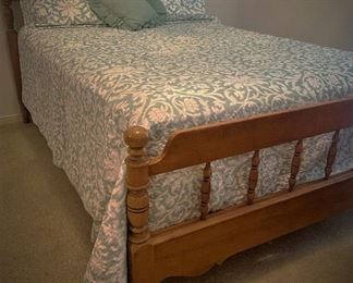 Vintage American Colonial Style headboard/footboard, railing etc with Laura Ashley bedding ........To register and to place bids simply go to www.capitolsalesservices.hibid.com