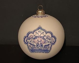 Spode Blue Collection Room Christmas Ornament 