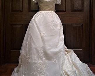 Vintage wedding dress which was purchased from Dallas, Texas Neiman Marcus in 1963........To register and to place bids simply go to www.capitolsalesservices.hibid.com