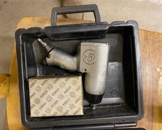 Chicago Pneumatic  Impact Wrench, works great! With case.