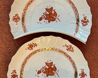 Item 29:  (2) Herend "Rust Chinese Bouquet" Salad Dishes:  $74/Pair 