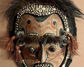 Item 106:  Papau New Guinea Tribal Mask - 18": $145