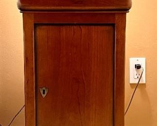 Item 156:  (2) Grange Nightstands - 16.25"l x 13.5"w x 28"h: $425 for pair