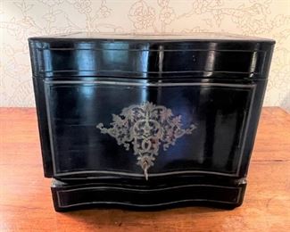 Antique French Boulle style Tantalus