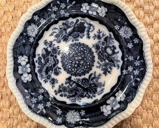 Antique Spode “Trophies” - Set of 11