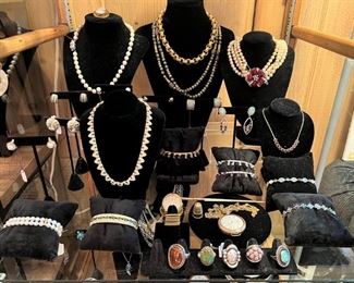 ESTATE JEWELRY….THIS IS A FABULOUS JEWELRY SALE!