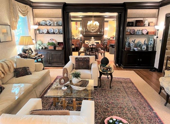 Asian porcelains, McGuire coffee table, Oriental rug, sisal rug.  Gorgeous furniture, great designer details.