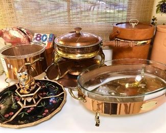 Vintage De La Cuisine copper and brass serving dish with glass insert. De La Cuisine  copper and brass chafing dish with glass insert and candles. Copper and brass chafing dish with 14 inch tray.