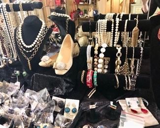 Kate Spade New York shoes (rhinestones!) size 7-1/2. Leather. 