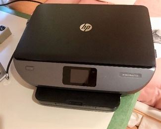 HP ENVY 7158. Wireless all in one printer. Tested/works
