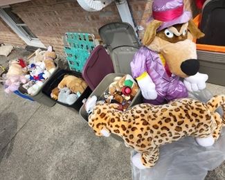 Many more large stuffed animals will be brought out the day of the sale!