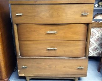 Harmony House Mid Century Modern 4 Drawer Chest Of Drawers, 44" X 36" X 18"