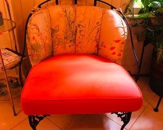 Vintage wrought iron porch set ivy motif pair of matching barrel back chairs