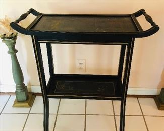 Oriental black 2 tier table