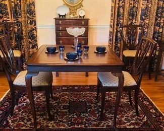 Queen Anne game table