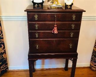 Antique Hickory Chair Locking Mahogany Silver Chest