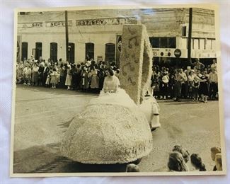 There are pics from the Kaolin parade I would guess 1960’s.