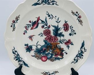 Williamsburg Potpourri Wedgewood China
25 pieces