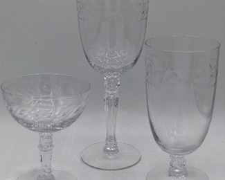 Fostoria Gadroon 
22 pieces