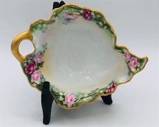 Leaf Shaped HAND PAINTED CANDY DISH Z S & Co BAVARIA Roses Vintage