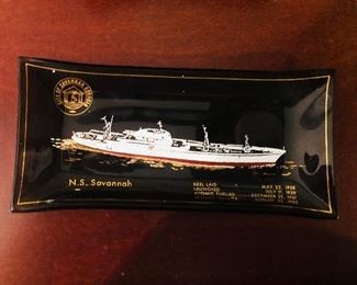 Collectible vintage souvenir candy dish

The NS Savannah was the only commercial nuclear power vessel out of the US 

1960’s