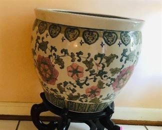 Oriental fish bowl and base 