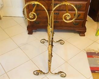 Gilt iron towel  rack