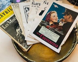 Lots of vintage ephemera 