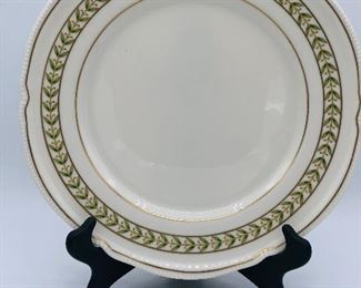 Vintage Bristol green China by Castleton
1950-1962
26 pieces