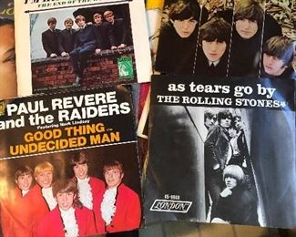 Lots of albums, 45’s and Victrola records