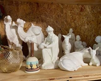 Lots of Christmas, Easter, Thanksgiving & other holiday decor items 