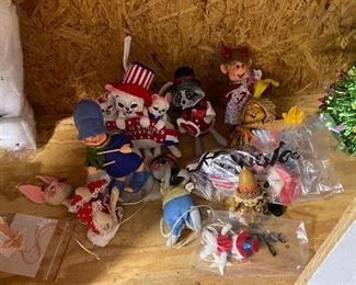 Lots of Christmas, Easter, Thanksgiving & other holiday decor items 