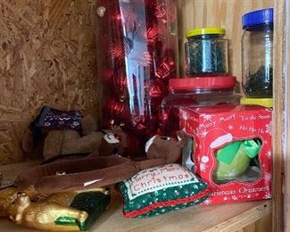 Lots of Christmas, Easter, Thanksgiving & other holiday decor items 