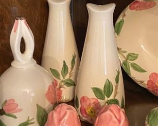 Franciscan Desert Rose - S/P sets, bell 