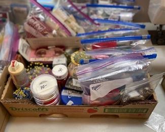 Miscellaneous sewing/quilting items