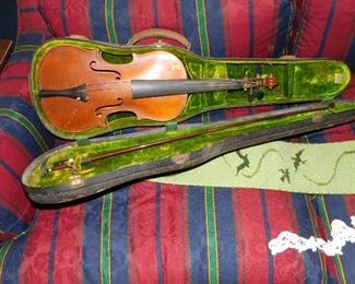 antique violin