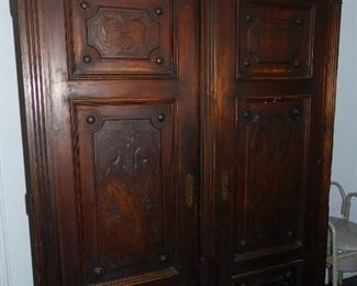 Armoire
